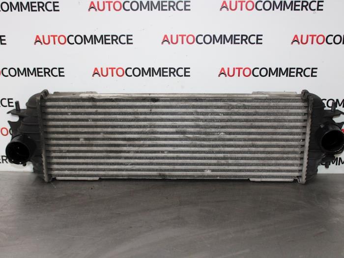 Usados Intercooler Opel Vivaro 1.9 DI Precio € 30,00 Norma de margen ofrecido por Autocommerce