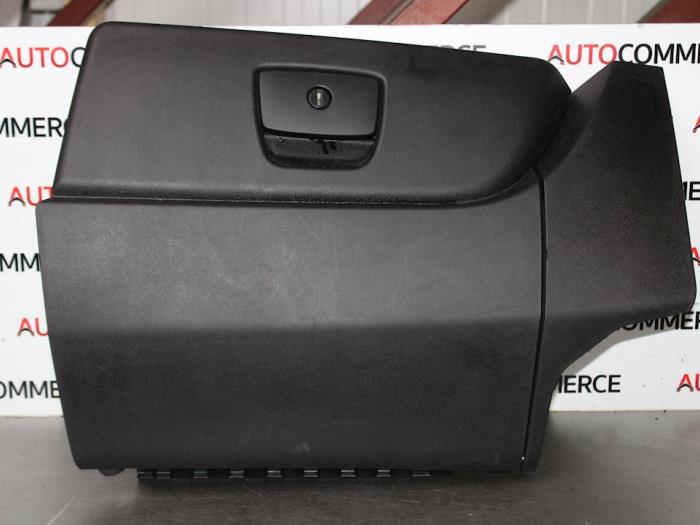 Begagnade Handskfack Citroen Nemo (AA) 1.3 HDi 75 Pris € 50,00 Marginaltabell erbjuds av Autocommerce
