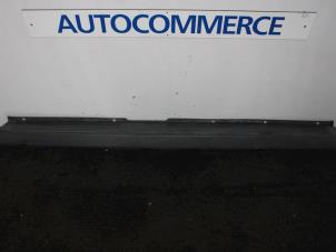 Used Rear bumper component, central Peugeot Boxer (U9) 2.2 HDi 100 Euro 4 Price on request offered by Autocommerce