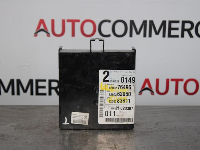 Steuergerät Body Control van een Renault Laguna II (BG) 1.6 16V 2003