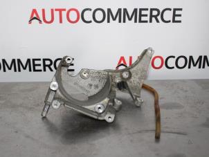 Usagé Support (divers) Peugeot 308 (L3/L8/LB/LH/LP) 1.6 BlueHDi 100 Prix € 20,00 Règlement à la marge proposé par Autocommerce