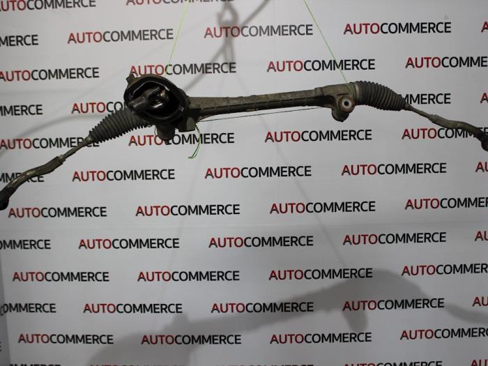 Begagnade Styrbox Renault Megane III Coupe (DZ) 1.5 dCi 105 Pris € 125,00 Marginaltabell erbjuds av Autocommerce