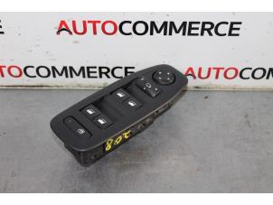 Used Multi-functional window switch Peugeot 208 I (CA/CC/CK/CL) 1.2 Vti 12V PureTech 82 Price € 50,00 Margin scheme offered by Autocommerce