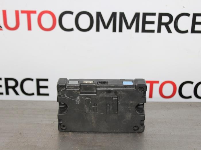 Usagé Ordinateur divers Renault Twingo II (CN) 1.5 dCi 75 FAP Prix € 100,00 Règlement à la marge proposé par Autocommerce
