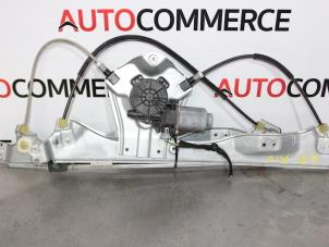 Used Window mechanism 4-door, front right Renault Clio III (BR/CR) 1.5 dCi FAP Price € 40,00 Margin scheme offered by Autocommerce