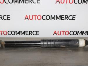 Used Rear shock absorber, right Renault Clio IV (5R) 0.9 Energy TCE 90 12V Price € 30,00 Margin scheme offered by Autocommerce