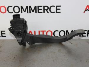 Used Accelerator pedal Citroen C3 Picasso (SH) 1.6 HDi 90 Price € 40,00 Margin scheme offered by Autocommerce