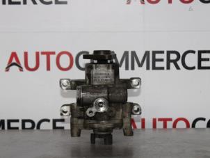 Używane Pompa wspomagania kierownicy Citroen Jumper (U9) 2.2 HDi 150 Euro 5 Cena na żądanie oferowane przez Autocommerce