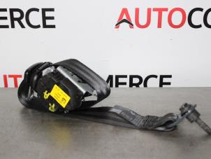 Used Rear seatbelt, right Renault Twingo III (AH) 0.9 Energy TCE 90 12V Price € 55,00 Margin scheme offered by Autocommerce