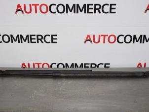 Used Set of gas struts for boot Renault Scénic III (JZ) 1.5 dCi 110 Price € 35,00 Margin scheme offered by Autocommerce