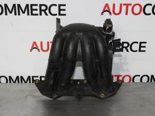 Used Intake manifold Peugeot 206 (2A/C/H/J/S) 1.6 XS,XT Price € 25,00 Margin scheme offered by Autocommerce