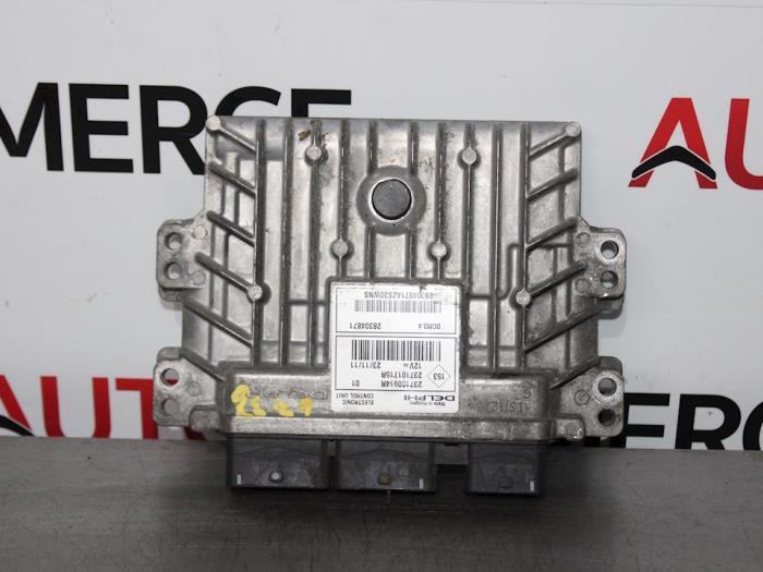 Used Engine management computer Renault Megane III Grandtour (KZ) 1.5 dCi 90 Price € 200,00 Margin scheme offered by Autocommerce