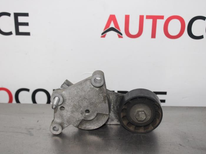 Usados Rodillo tensor correa múltiple Citroen C3 (SC) 1.6 HDi 92 Precio € 20,00 Norma de margen ofrecido por Autocommerce
