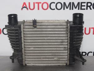 Used Intercooler Renault Clio III (BR/CR) 1.5 dCi 85 Price € 15,00 Margin scheme offered by Autocommerce