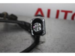 Lambda probe from a Peugeot 308 CC (4B) 1.6 16V THP Autom. 2009