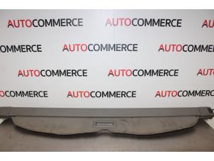 Used Luggage compartment cover Renault Scénic II (JM) 2.0 dCi 16V 150 Price on request offered by Autocommerce