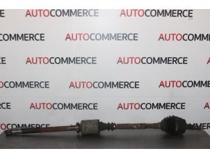 Used Front drive shaft, right Renault Master II (FD/HD) Price on request offered by Autocommerce