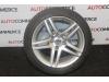 Jante + pneu d'hiver d'un Peugeot 308 CC (4B), 2009 / 2015 2.0 HDiF 16V, Cabriolet , Diesel, 1.997cc, 100kW (136pk), FWD, DW10BTED4; RHR, 2009-04 / 2014-12, 4BRHR 2009