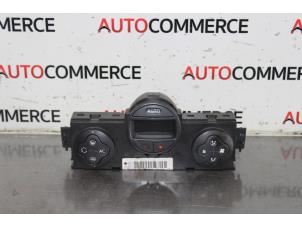 Used Heater control panel Renault Scénic II (JM) 2.0 16V Price € 15,00 Margin scheme offered by Autocommerce