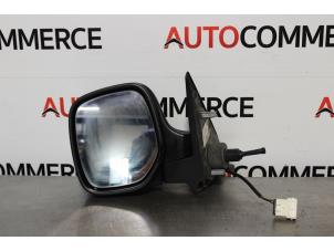 Used Wing mirror, left Peugeot Partner Combispace 1.6 HDI 75 Price € 30,00 Margin scheme offered by Autocommerce