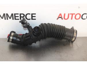 Used Air intake hose Renault Grand Scénic III (JZ) 1.4 16V TCe 130 Price on request offered by Autocommerce
