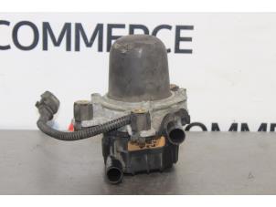 Used Secondary pump Citroen C5 I Berline (DC) Price on request offered by Autocommerce