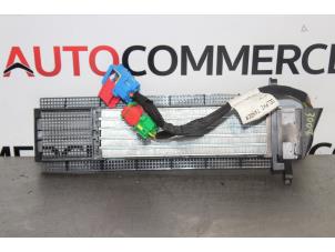 Used Heating element Peugeot 3008 I (0U/HU) 1.6 HDiF 16V Price on request offered by Autocommerce