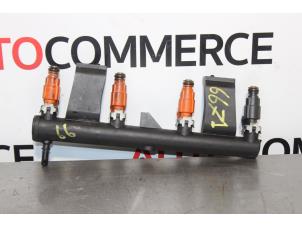 Used Fuel injector nozzle Citroen C3 (FC/FL/FT) 1.6 16V Price € 30,00 Margin scheme offered by Autocommerce