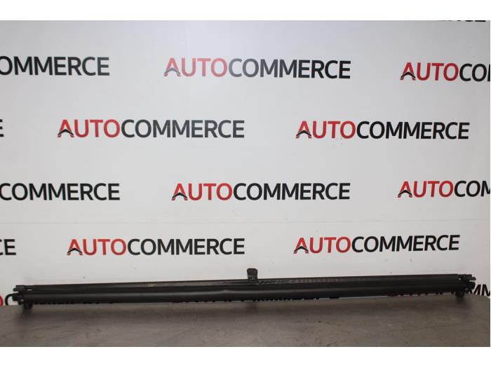 Gebrauchte Hutablage Renault Megane II CC (EM) 1.6 16V Preis auf Anfrage angeboten von Autocommerce