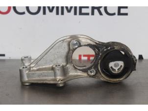 Used Engine mount Citroen C4 Berline (LC) 1.4 16V Price on request offered by Autocommerce