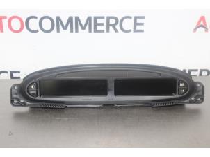 Usagé Instrument de bord Citroen Xsara Picasso (CH) 1.8 16V Prix sur demande proposé par Autocommerce