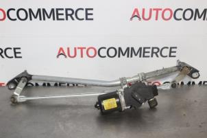 Usagé Moteur + mécanique essuie-glace Renault Kangoo Express (FW) 1.5 dCi 75 Prix € 35,00 Règlement à la marge proposé par Autocommerce