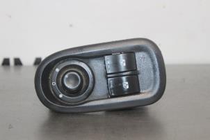 Used Electric window switch Renault Kangoo Express (FW) 1.5 dCi 75 Price € 25,00 Margin scheme offered by Autocommerce