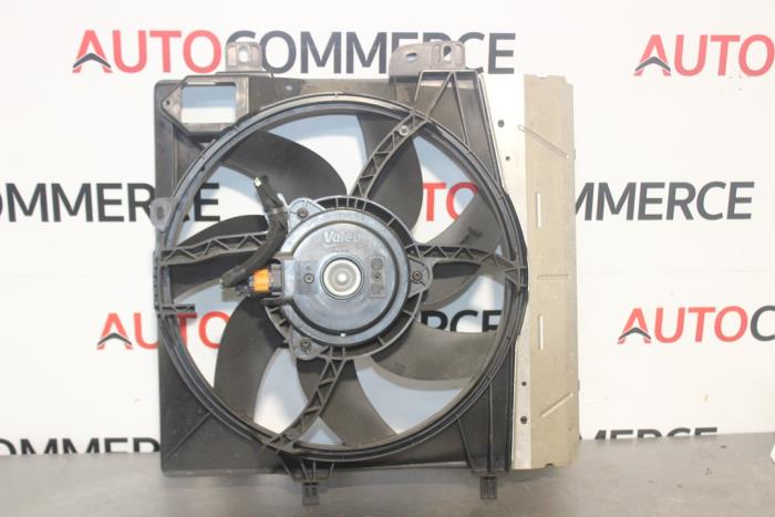 Używane Wentylator Citroen C3 (SC) 1.1 Cena na żądanie oferowane przez Autocommerce