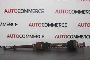 Gebrauchte Antriebswelle rechts vorne Peugeot 206 CC (2D) 2.0 16V Preis auf Anfrage angeboten von Autocommerce