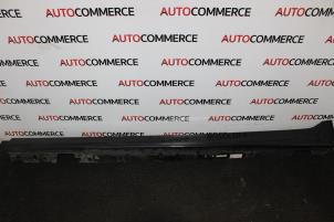 Used Side skirt, left BMW 5 serie (F10) Price on request offered by Autocommerce
