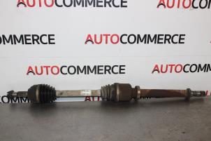 Used Front drive shaft, right Renault Twingo II (CN) 1.5 dCi 70 Price € 40,00 Margin scheme offered by Autocommerce