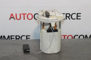Używane Pompa benzynowa Citroen C3 Picasso (SH) 1.6 16V VTI 120 Cena € 20,00 Procedura marży oferowane przez Autocommerce
