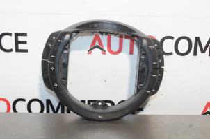 Used Steering wheel mounted radio control Citroen C4 Picasso (UD/UE/UF) 1.6 HDiF 16V 110 Price on request offered by Autocommerce