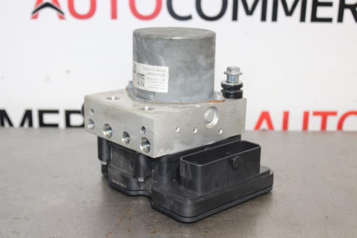 Begagnade ABS-pump Citroen C3 (SX/SW) 1.2 Vti 12V PureTech Pris € 200,00 Marginaltabell erbjuds av Autocommerce