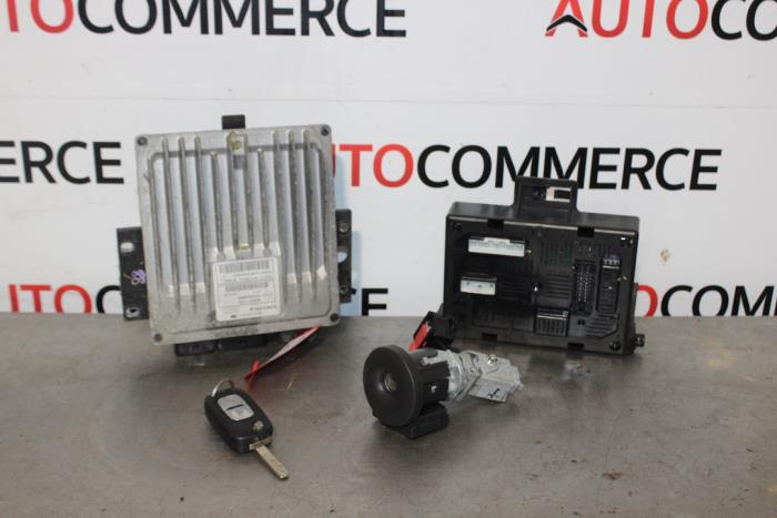 Used Engine management computer Renault Modus/Grand Modus (JP) 1.5 dCi 70 Price € 150,00 Margin scheme offered by Autocommerce