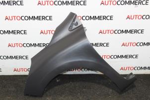 New Front wing, left Renault Clio Price € 96,80 Inclusive VAT offered by Autocommerce