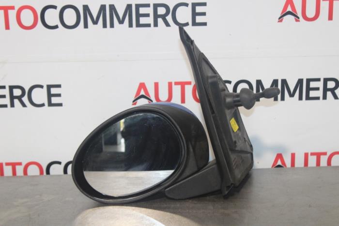Wing mirror, left from a Peugeot 107 1.0 12V 2012