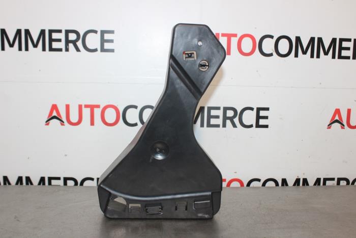 Usagé Divers Citroen C4 Picasso (3D/3E) 1.2 12V PureTech 130 Prix € 10,00 Règlement à la marge proposé par Autocommerce