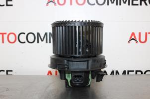 Used Heating and ventilation fan motor Peugeot 207/207+ (WA/WC/WM) 1.4 Price € 10,00 Margin scheme offered by Autocommerce