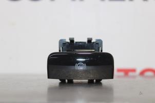 Nowe Przelacznik hamulca postojowego Citroen C4 Picasso Cena € 78,65 Z VAT oferowane przez Autocommerce