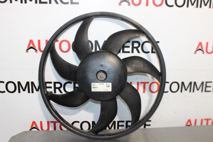 Używane Wentylator Peugeot Boxer Cena € 50,00 Procedura marży oferowane przez Autocommerce