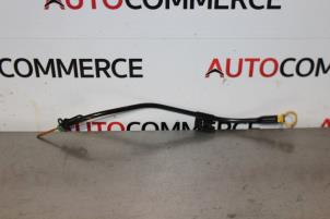 Used Oil dipstick Peugeot 2008 (CU) 1.2 12V e-THP PureTech 110 Price on request offered by Autocommerce