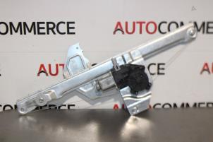 Nowe Mechanizm szyby lewej przedniej wersja 2-drzwiowa Peugeot Partner Cena € 169,40 Z VAT oferowane przez Autocommerce