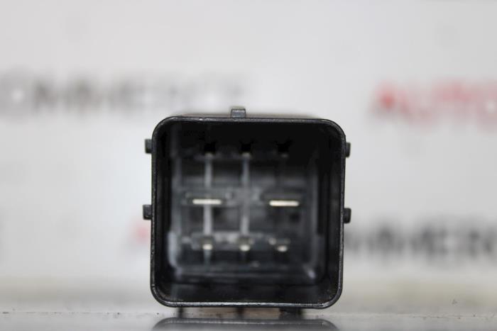 Genuine Glow Plug Relay For Peugeot Ford Citroën Fiat 1.4HDI 1.6HDI – 9802424080